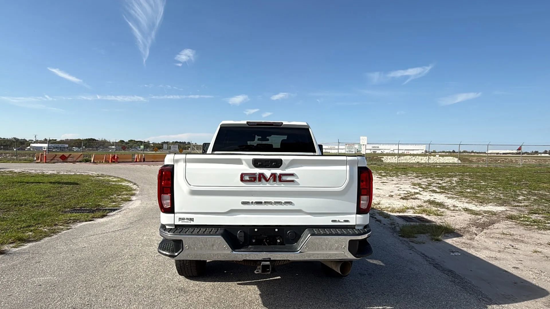 Used 2021 GMC Sierra 2500 SLE w/ SLE Value Package; AWD/4WD image 4