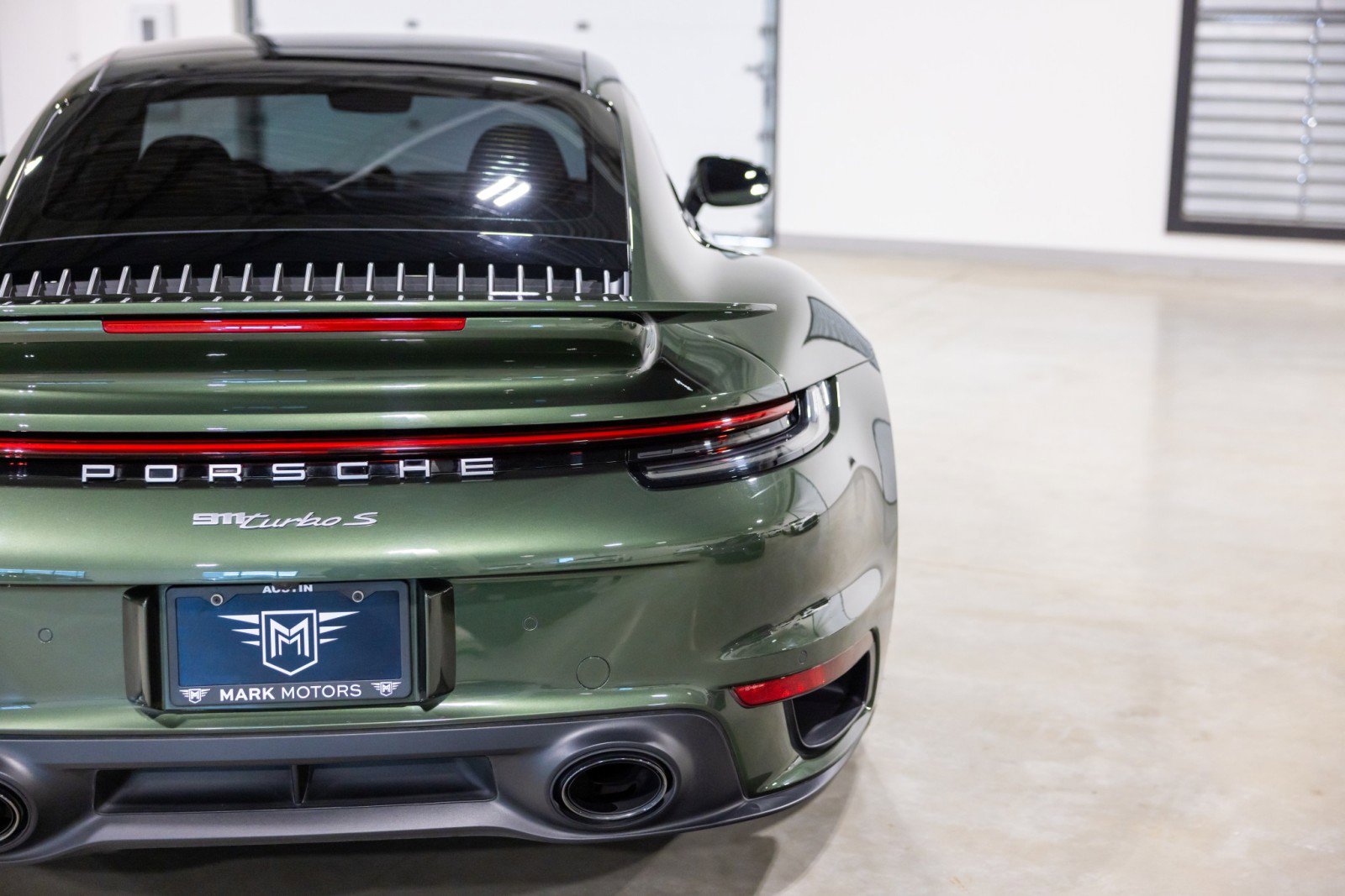 Used 2021 Porsche 911 Turbo S image 13