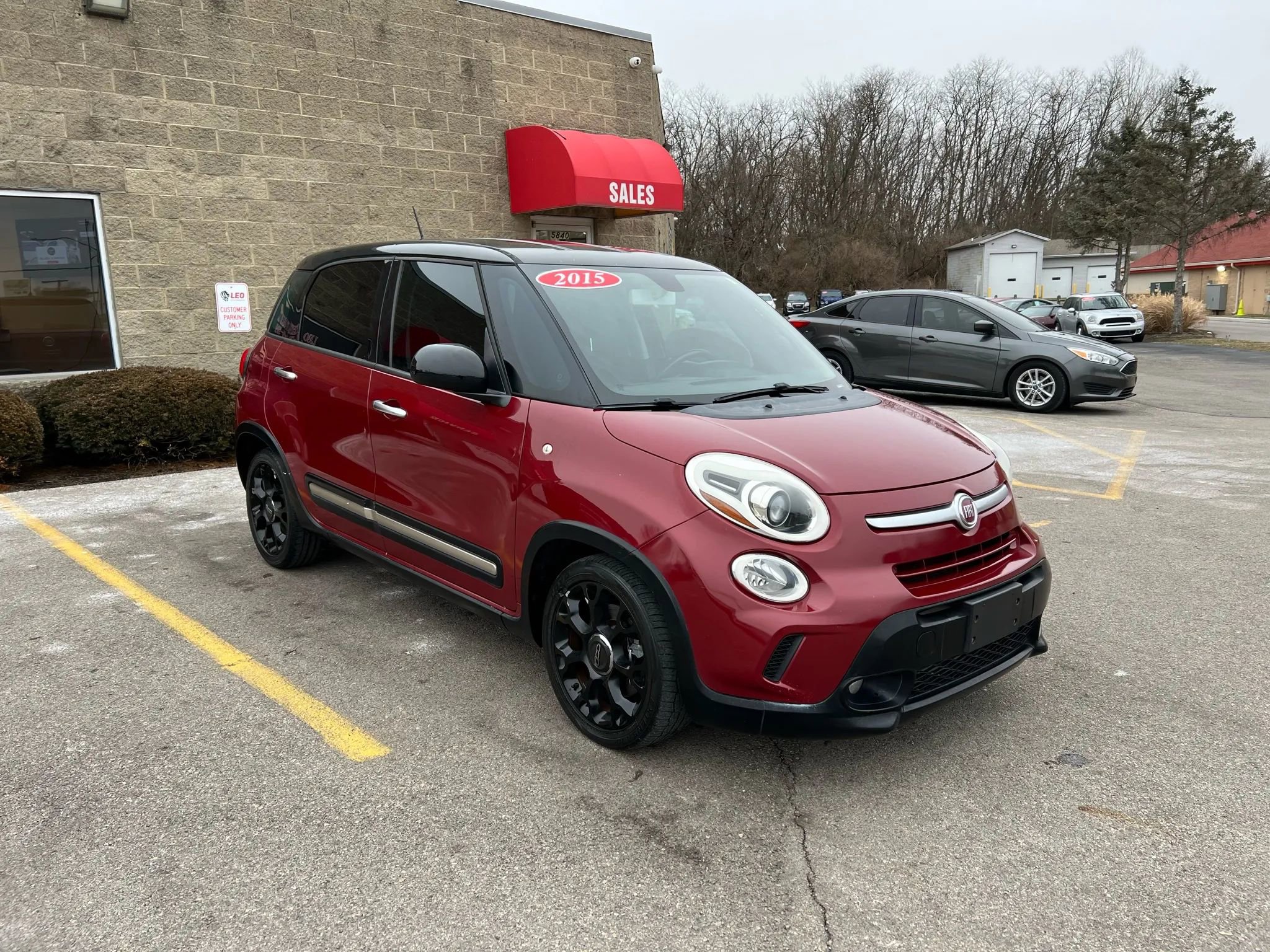 Used 2015 FIAT 500L Trekking image 3