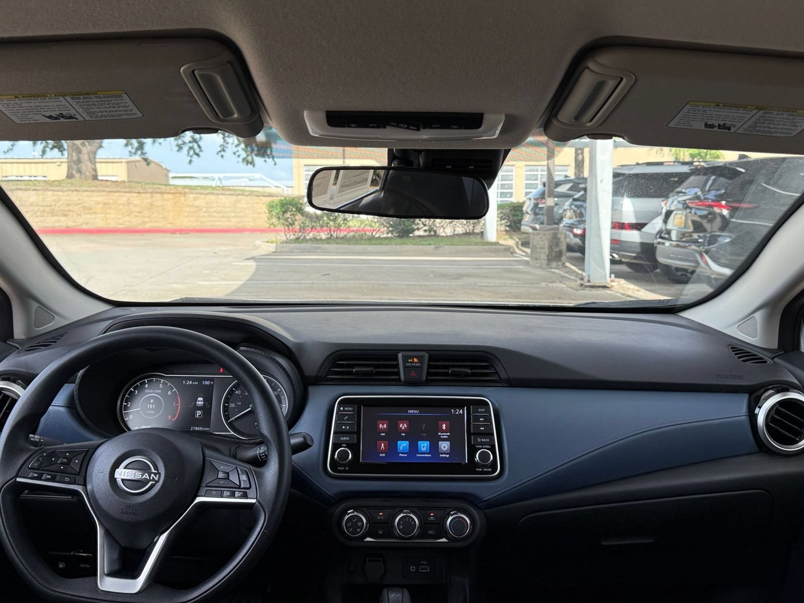 Used 2025 Nissan Versa SV FWD image 28