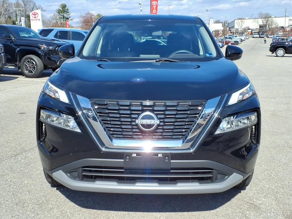 Used 2023 Nissan Rogue SV AWD/4WD image 9