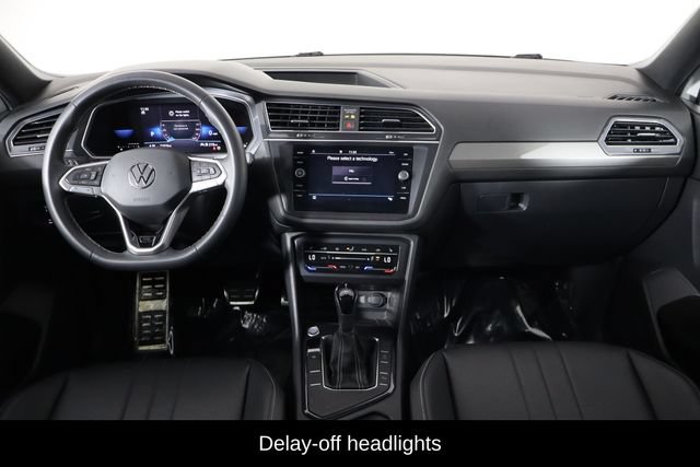 Used 2023 Volkswagen Tiguan SE R-Line FWD image 11
