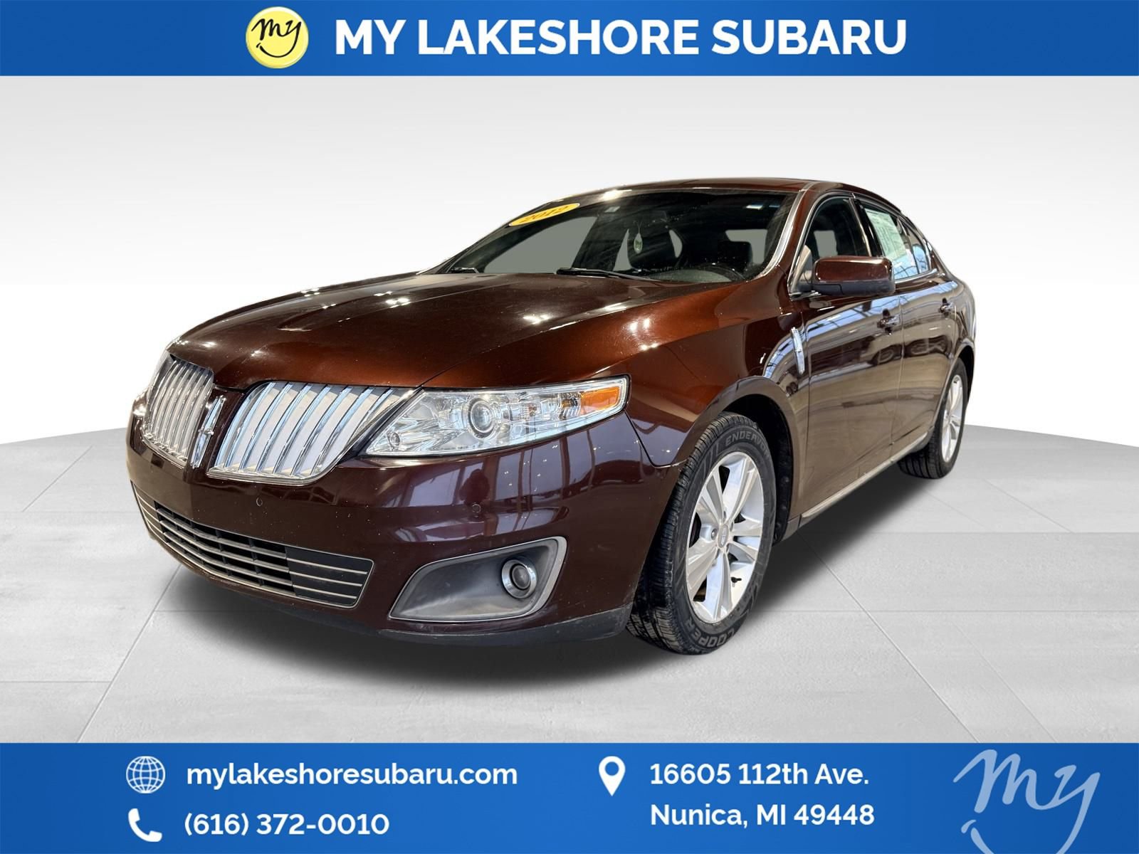 Used 2012 Lincoln MKS image 3