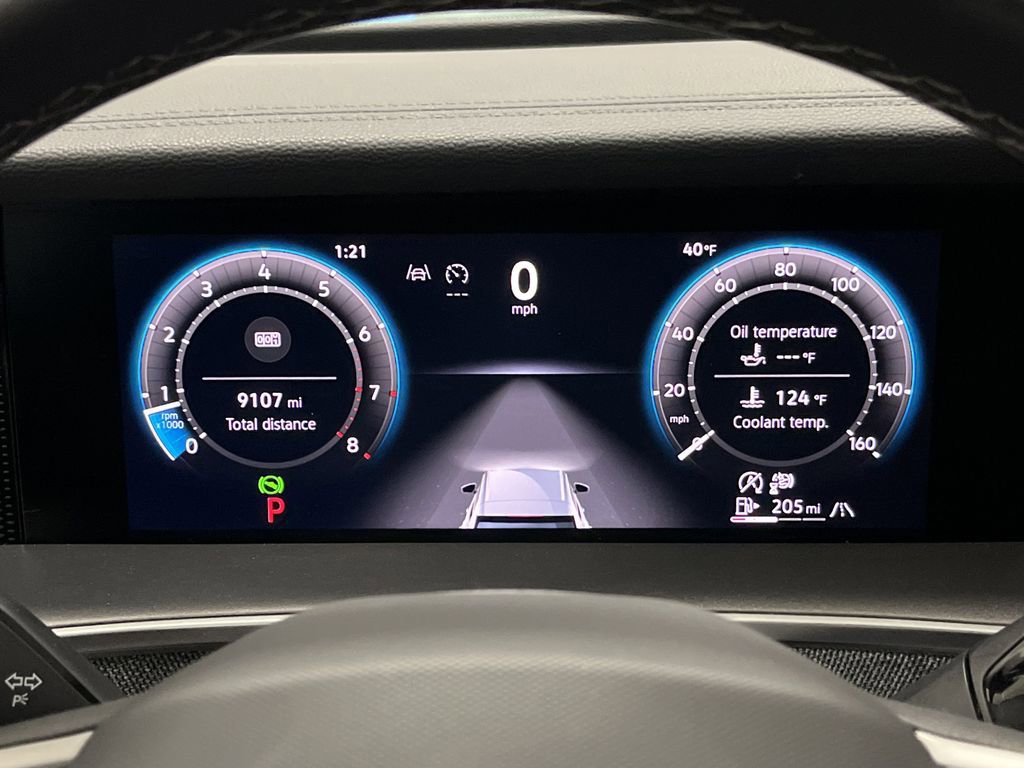 Used 2025 Volkswagen Tiguan S image 16