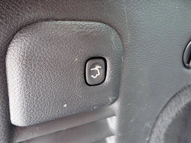 Used 2020 Jeep Grand Cherokee Limited w/ Luxury Group II AWD/4WD image 9
