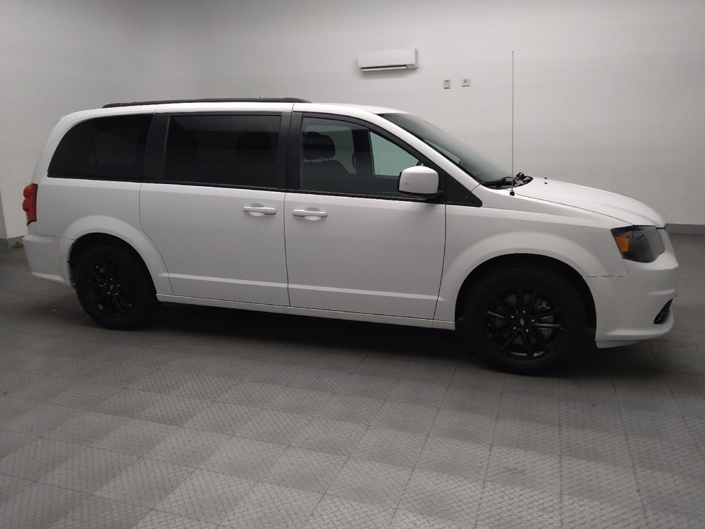 Used 2020 Dodge Grand Caravan SE FWD image 11