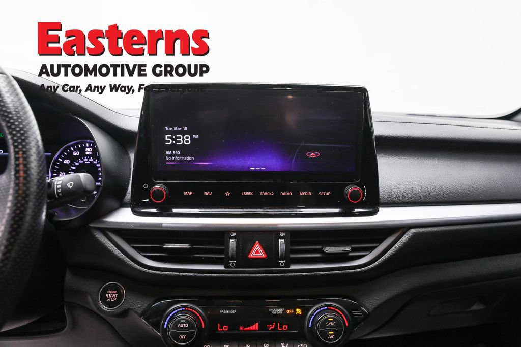 Used 2023 Kia Forte GT-Line image 12