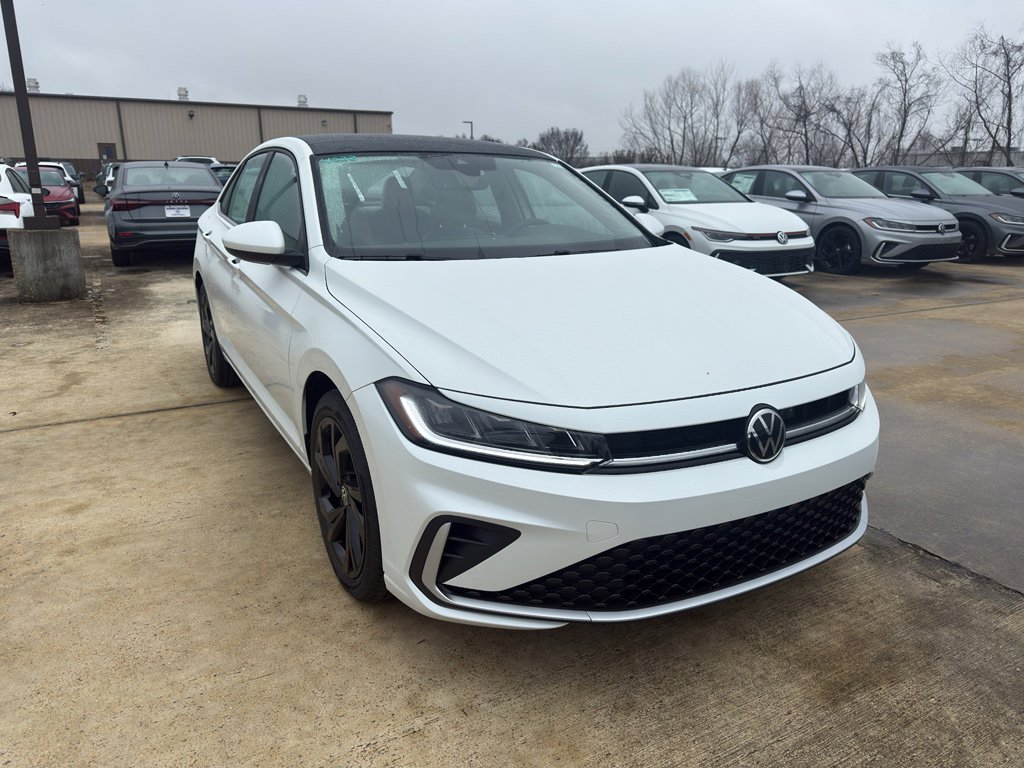 New 2026 Volkswagen Jetta SE FWD image 3
