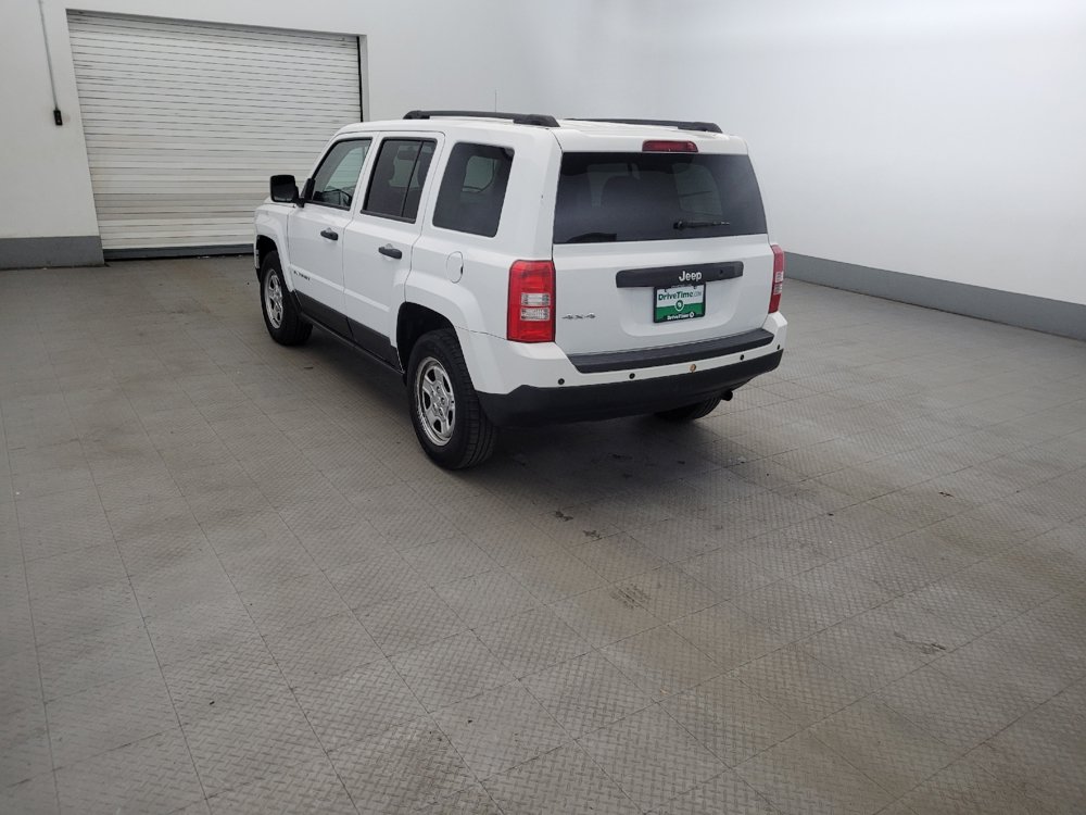 Used 2015 Jeep Patriot Sport AWD/4WD image 5