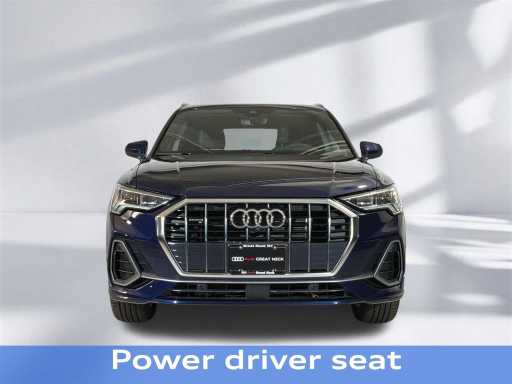 Used 2023 Audi Q3 2.0T Premium Plus w/ Premium Plus Package AWD/4WD image 24