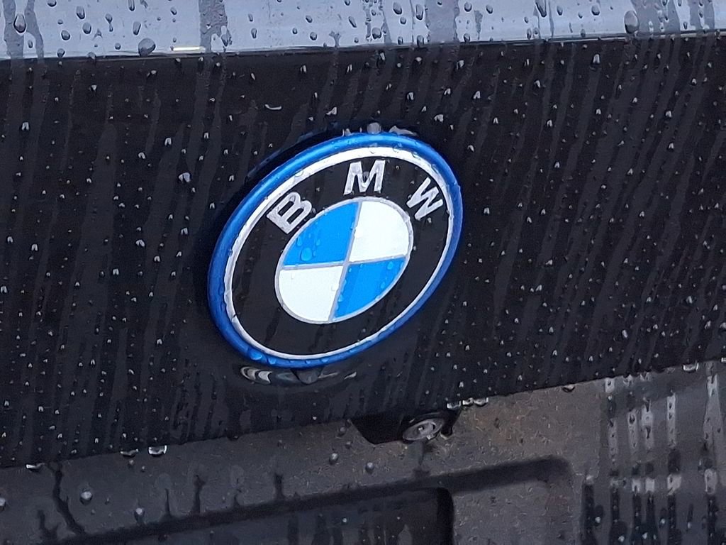 Certified 2024 BMW 330e xDrive w/ Premium Package image 27