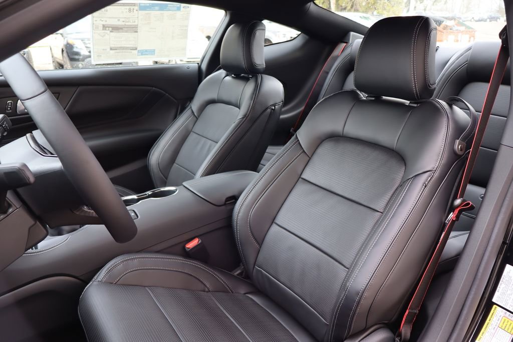 New 2026 Ford Mustang GT Premium RWD image 5