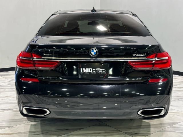Used 2017 BMW 750i xDrive AWD/4WD image 57