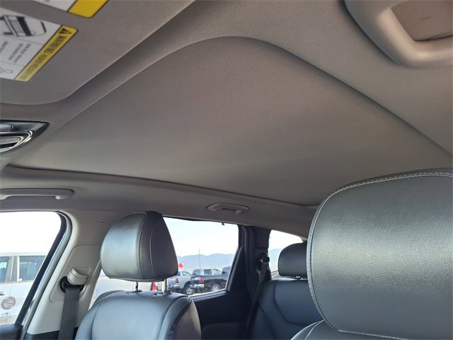 Used 2023 Hyundai Santa Fe SEL w/ Premium Package image 18