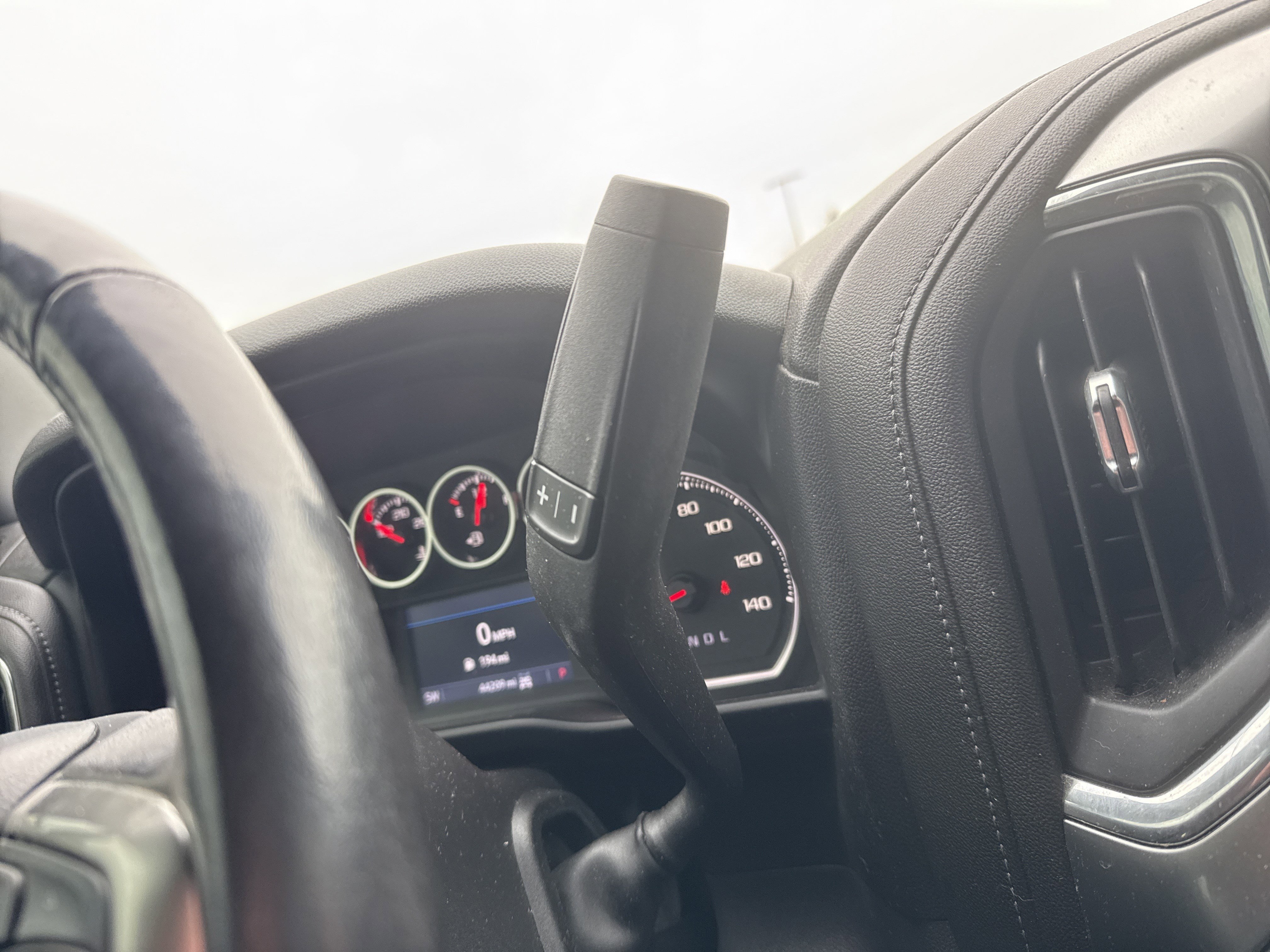 Used 2021 Chevrolet Silverado 1500 LT Trail Boss w/ Bed Protection Package image 24