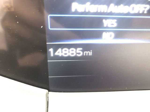 Used 2024 Toyota Prius XLE AWD/4WD image 18