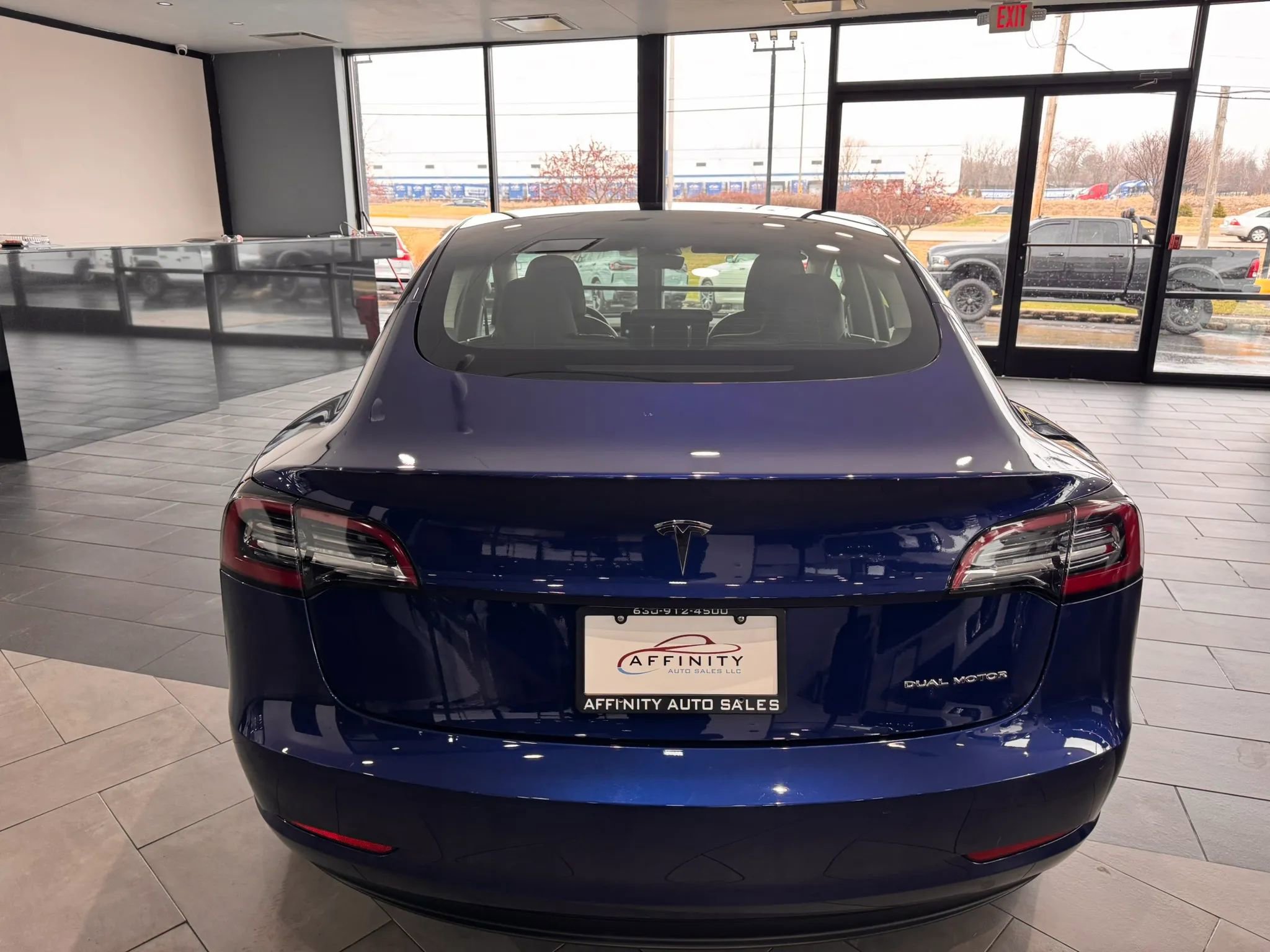 Used 2021 Tesla Model 3 Long Range image 4
