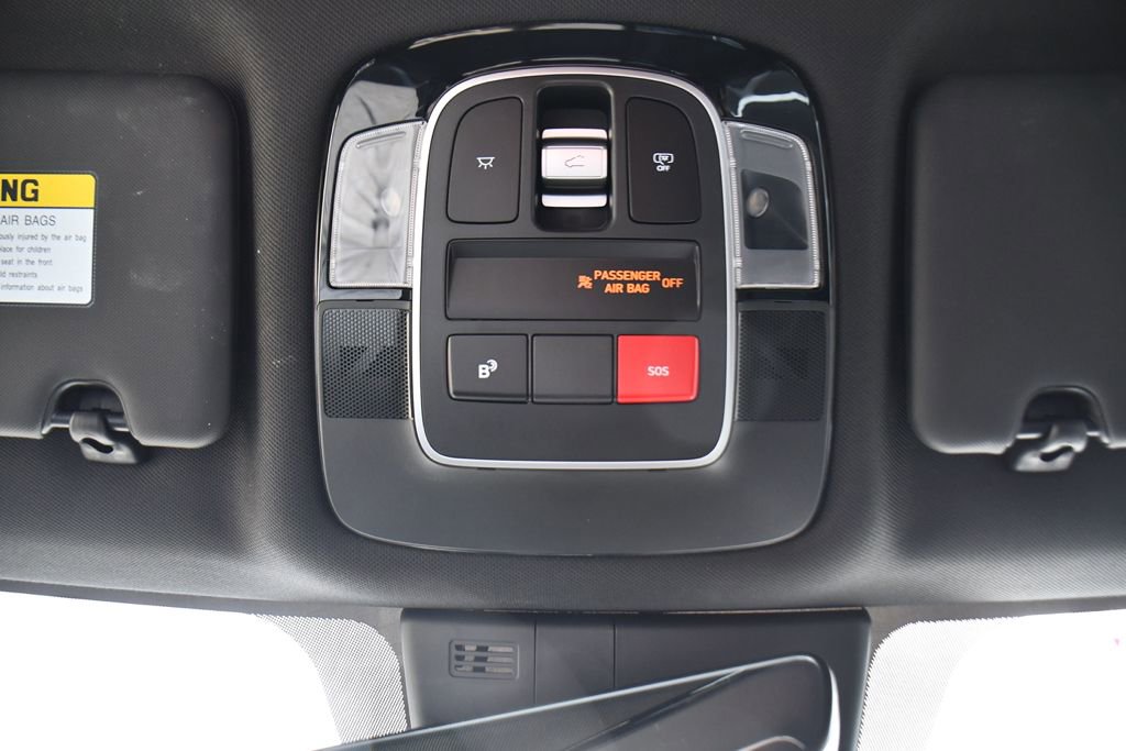 Used 2025 Hyundai Santa Cruz Limited image 27