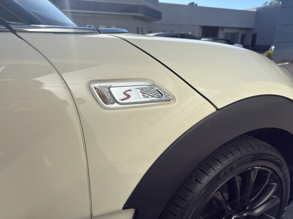 Used 2017 MINI Cooper Clubman S FWD image 7