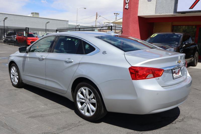 Used 2017 Chevrolet Impala LT w/ Convenience Package FWD image 5