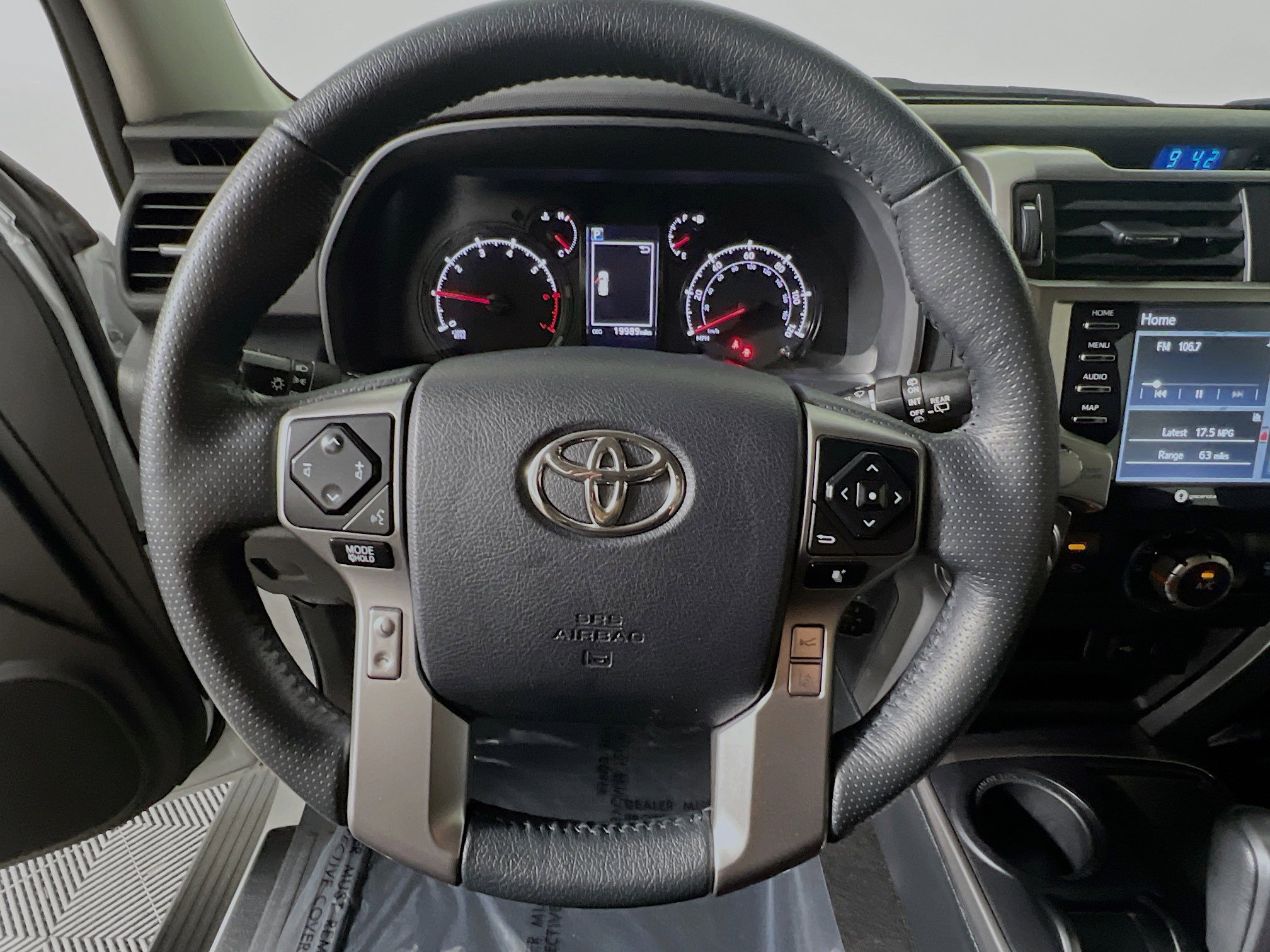 Used 2024 Toyota 4Runner SR5 Premium w/ Moonroof Package RWD image 18