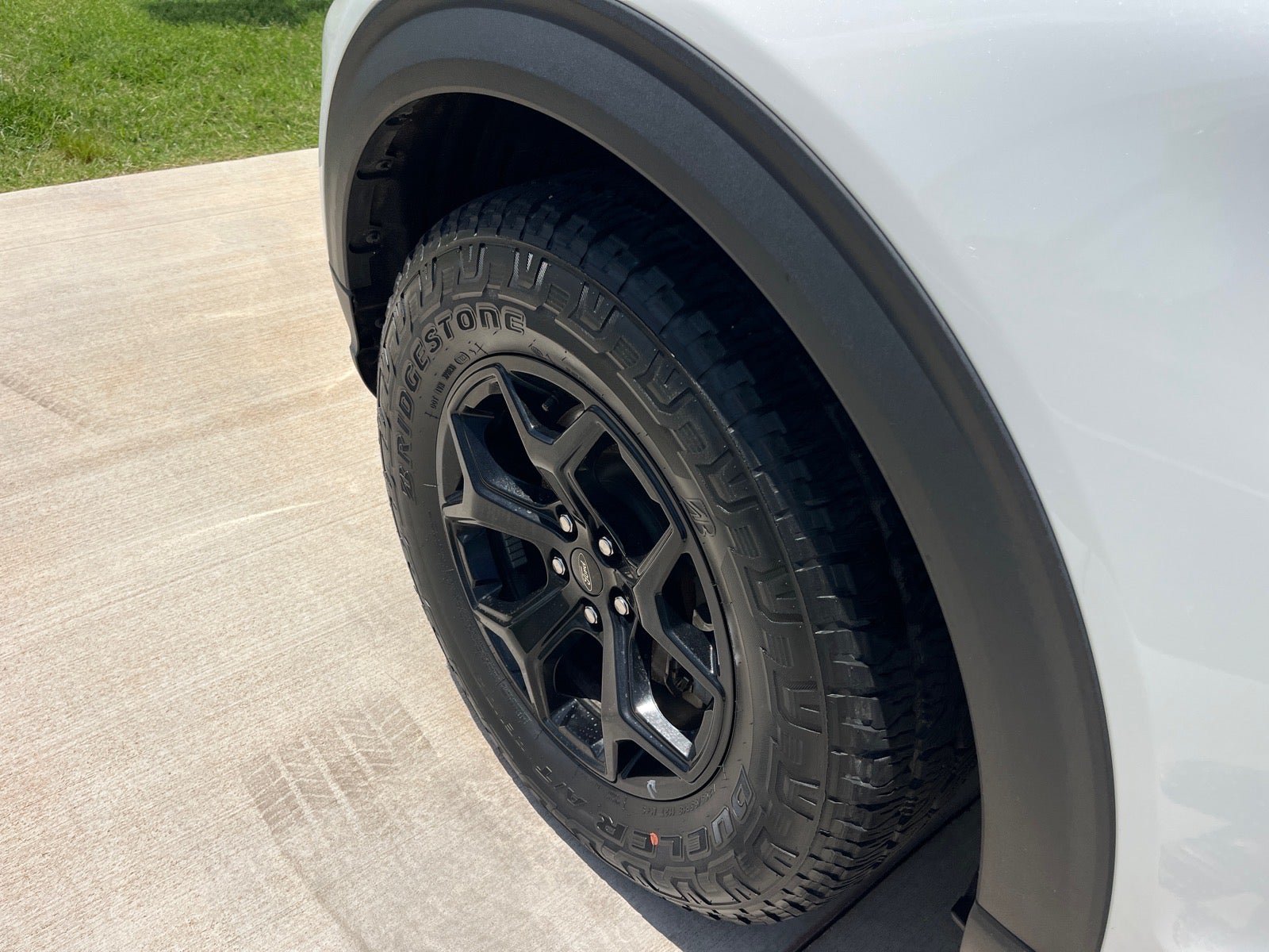 Used 2023 Ford Explorer Timberline AWD/4WD image 3