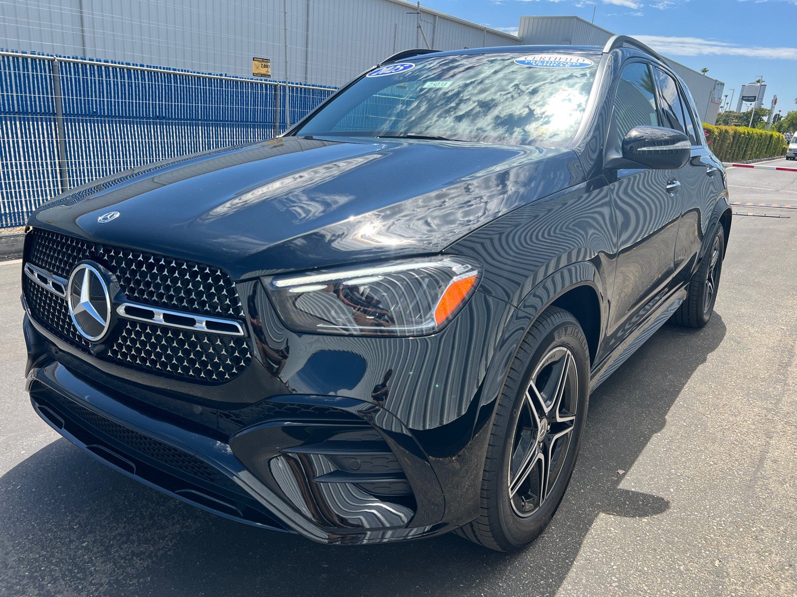 Certified 2025 Mercedes-Benz GLE 350 4MATIC image 9