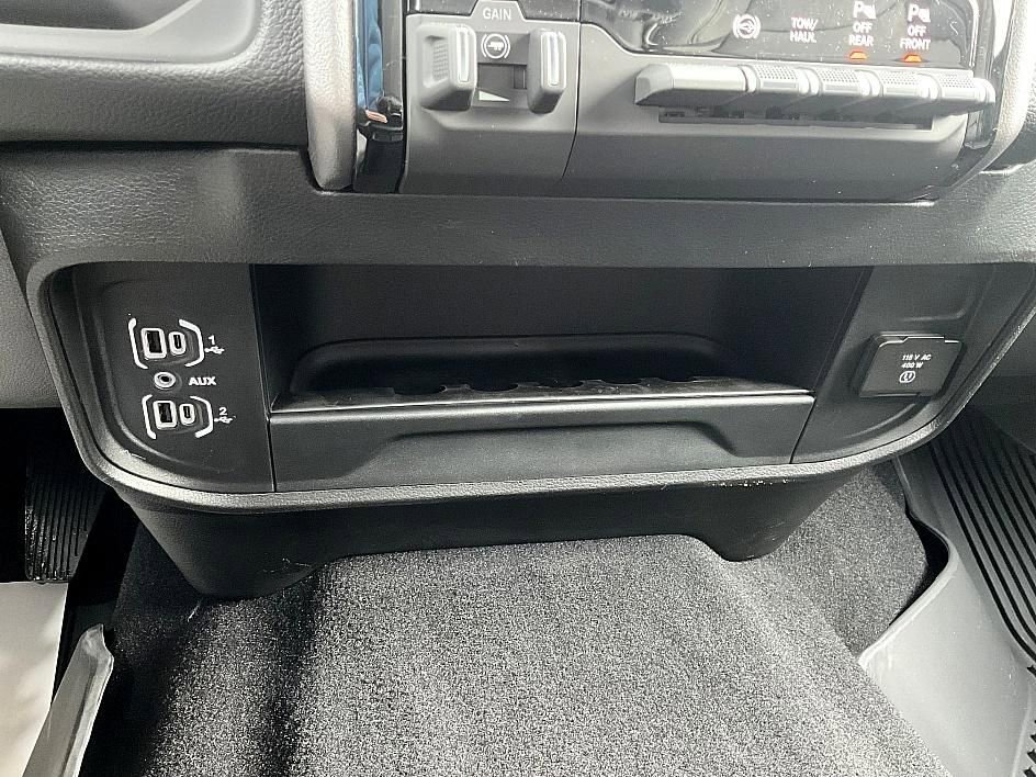 New 2026 RAM 3500 Laramie image 28