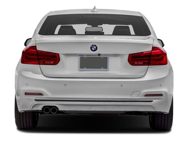 Used 2017 BMW 330i xDrive Sedan AWD/4WD image 5