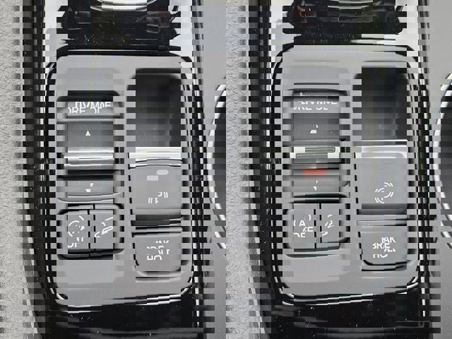 New 2025 Honda Pilot Black Edition image 19