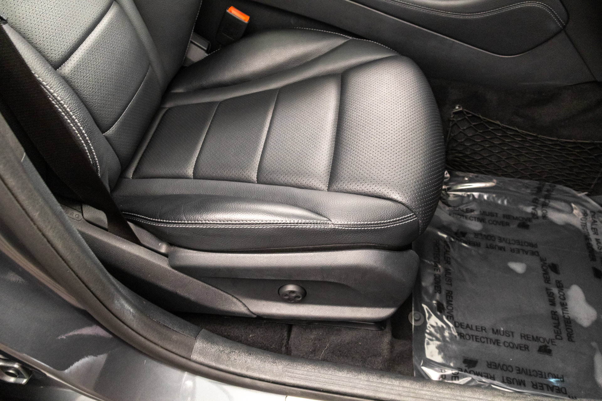 Used 2017 Mercedes-Benz GLC 300 4MATIC image 40