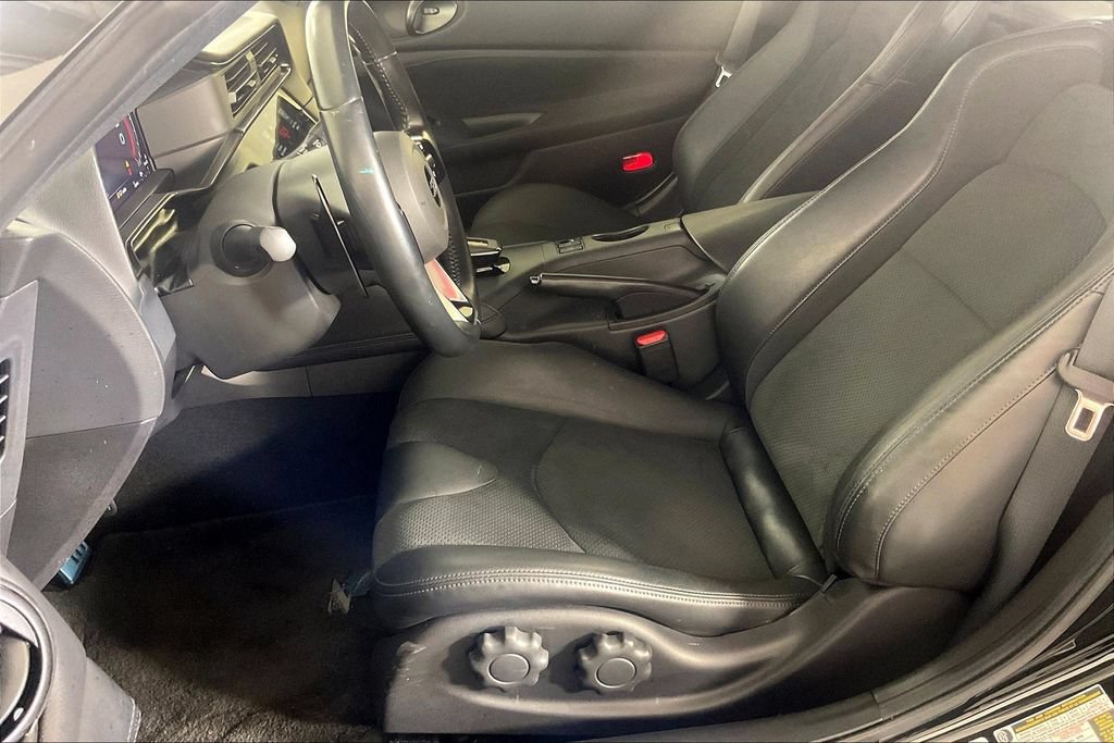 Used 2025 Nissan Z Performance w/ Floor Mat Package RWD image 31