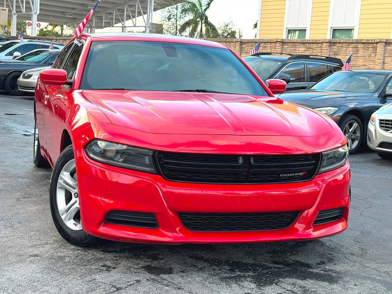 Used 2022 Dodge Charger SXT RWD image 4
