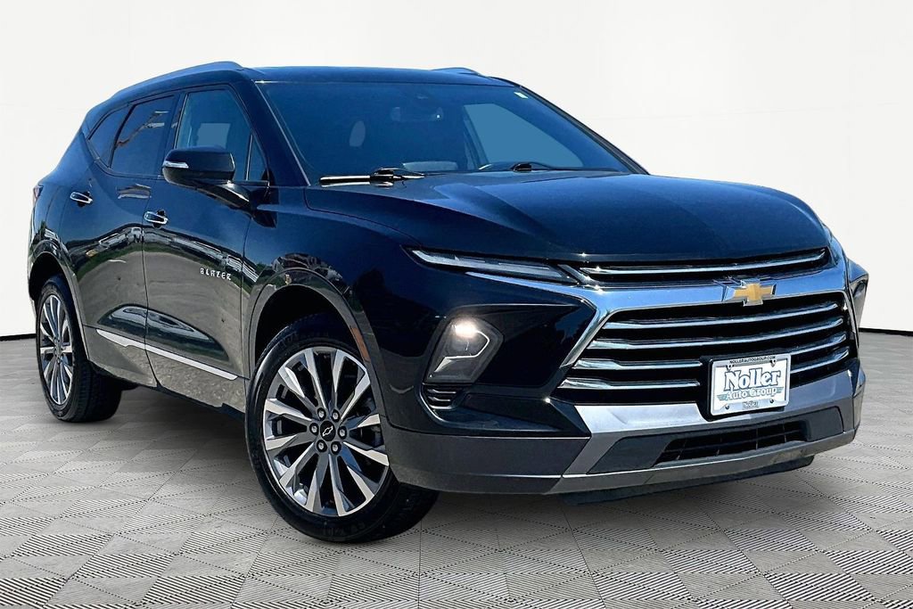 Used 2024 Chevrolet Blazer Premier AWD/4WD image 12
