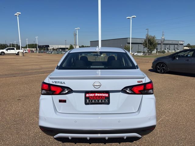 New 2025 Nissan Versa SR w/ Trunk Package image 3