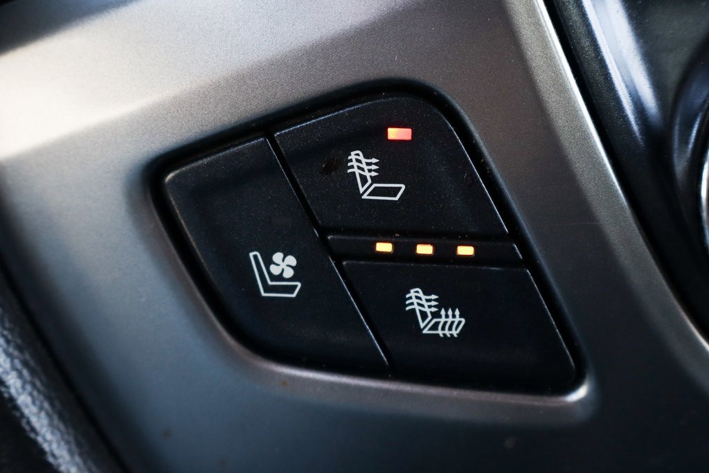 Used 2016 Chevrolet Silverado 2500 LTZ w/ Duramax Plus Package image 38