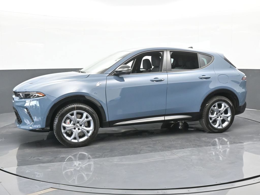 Used 2025 Dodge Hornet R/T w/ Tech Pack image 2