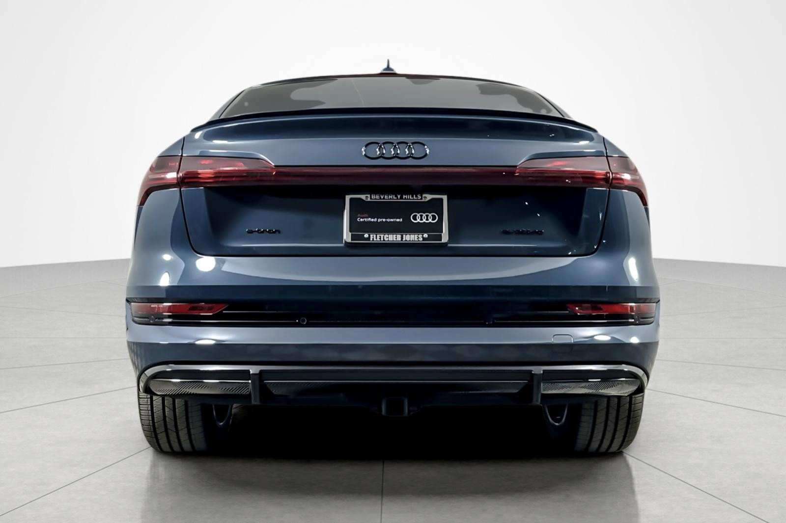 Certified 2023 Audi e-tron Premium Plus w/ Premium Plus Package image 4