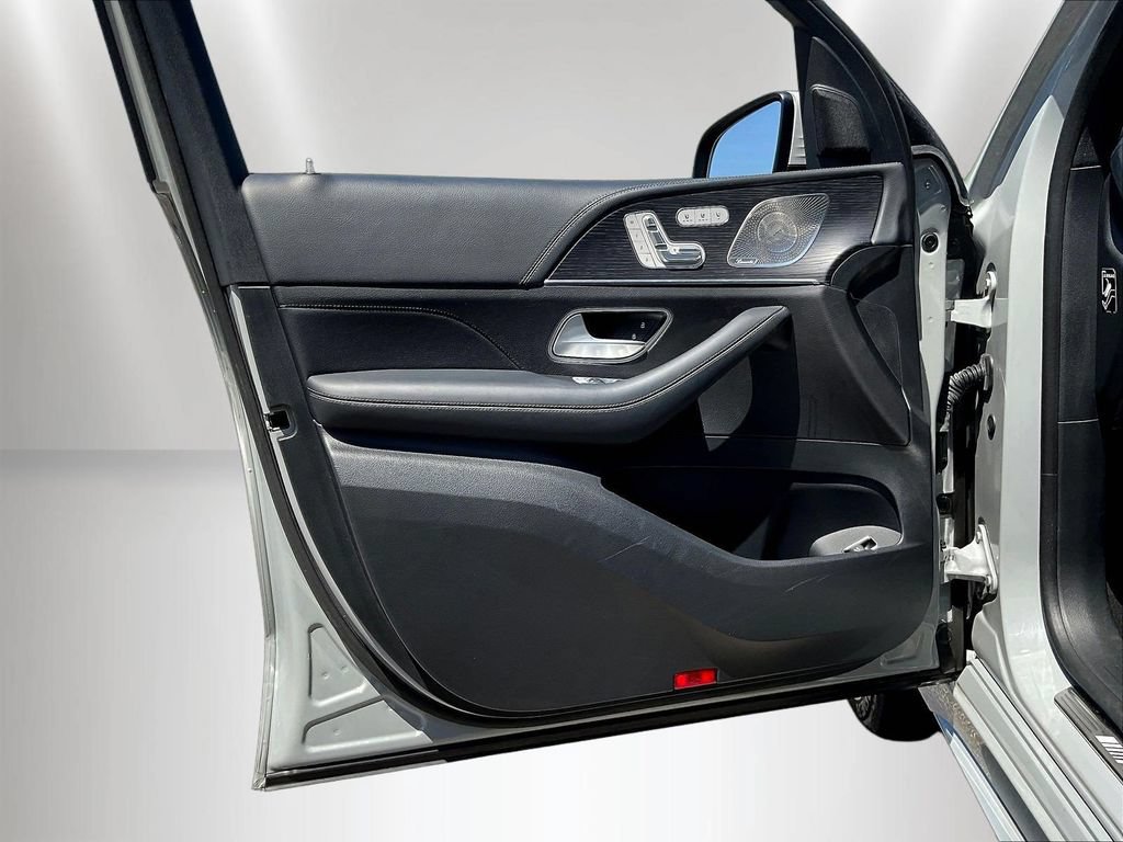 Certified 2025 Mercedes-Benz GLE 53 AMG 4MATIC image 21