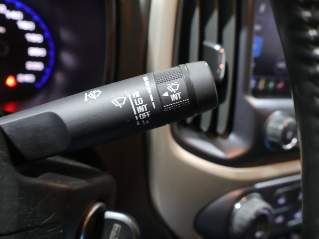 Used 2022 GMC Canyon Denali w/ Denali Black Edition Package AWD/4WD image 37