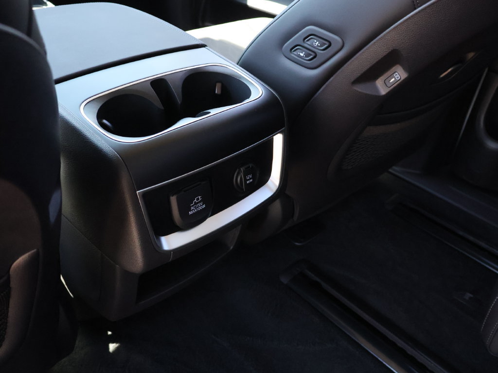 New 2027 Kia Carnival SX w/ Dark Edition Package FWD image 17