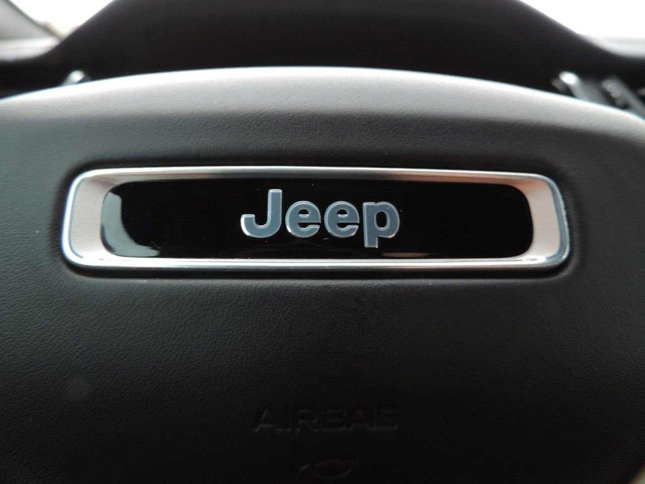 Used 2022 Jeep Grand Cherokee Summit image 33