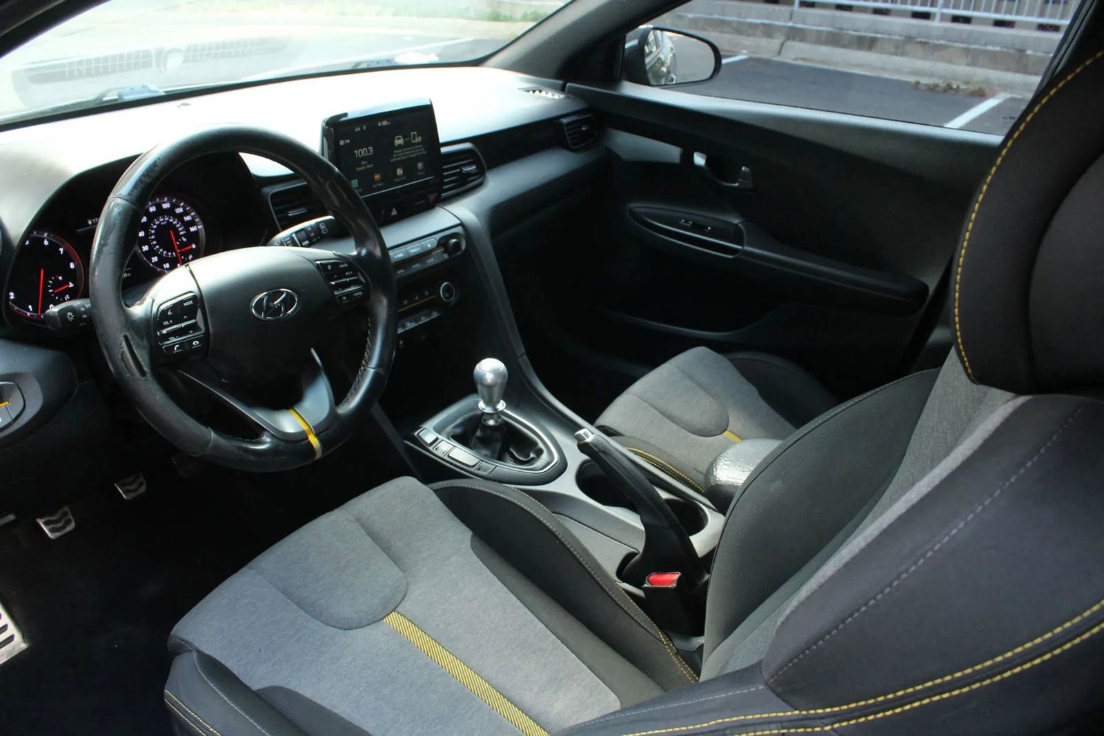 Used 2019 Hyundai Veloster Turbo R-Spec FWD image 11