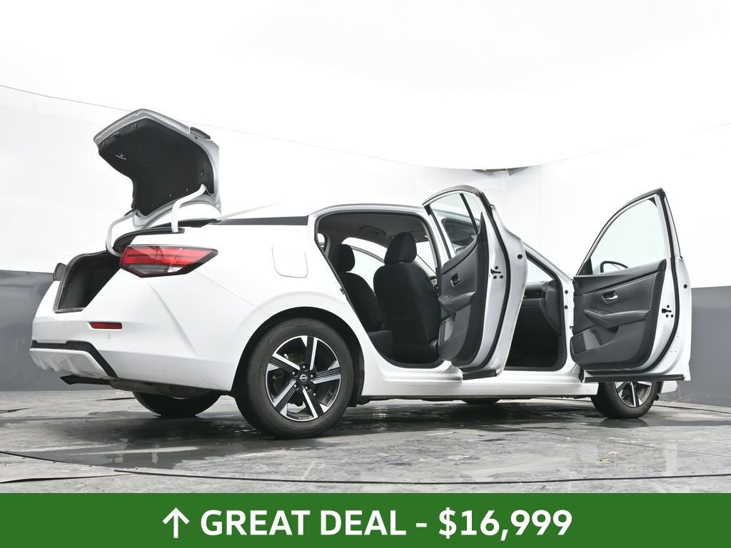 Used 2024 Nissan Sentra SV image 77