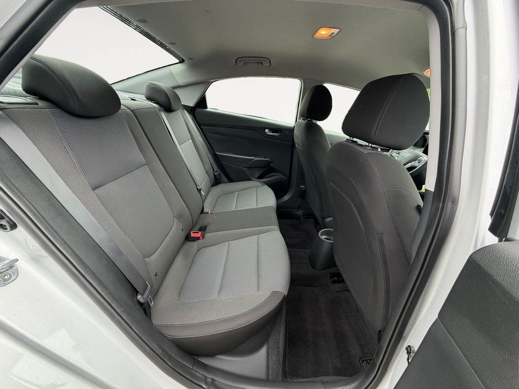 Used 2021 Hyundai Accent SE FWD image 23