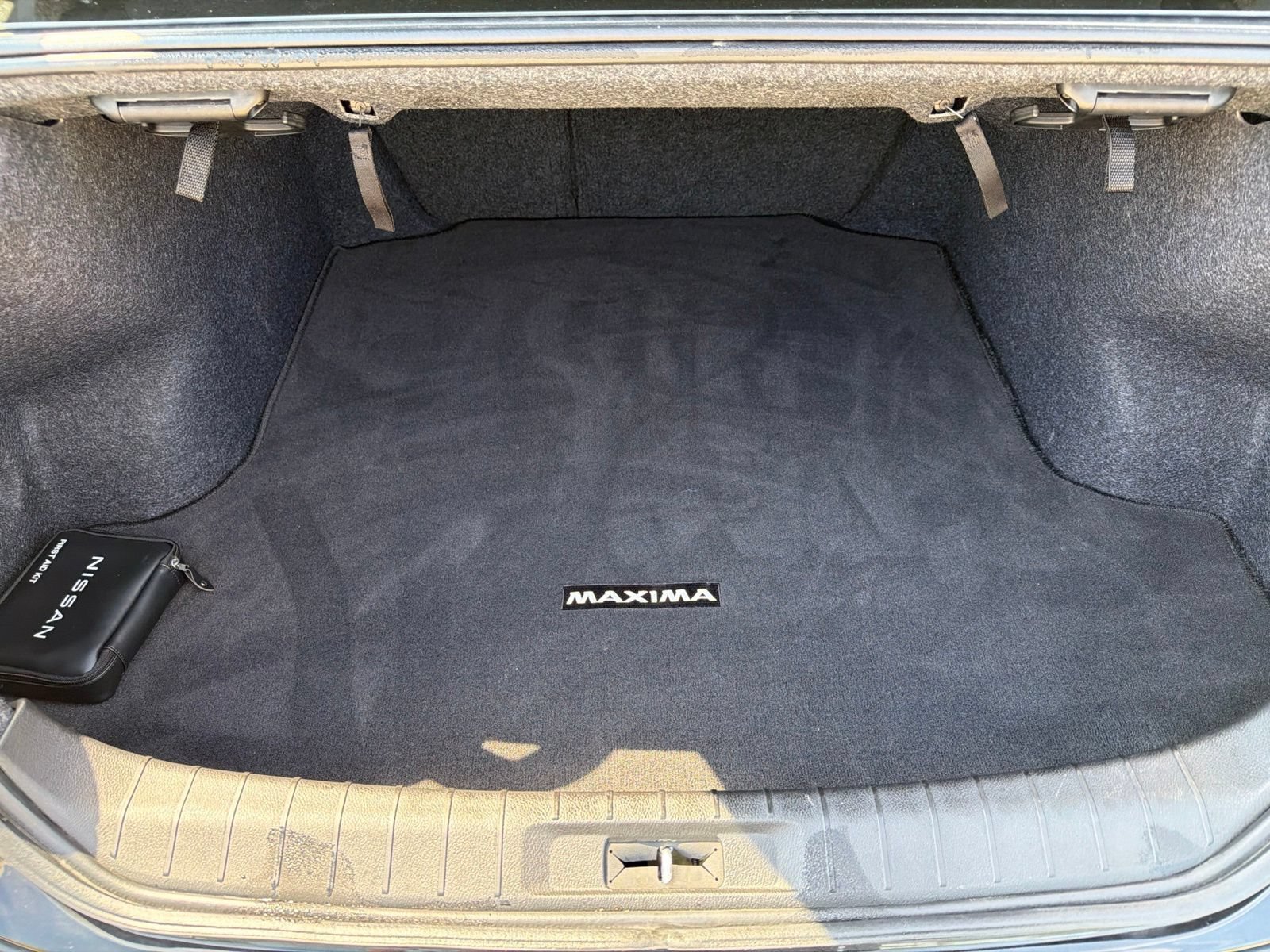 Used 2023 Nissan Maxima Platinum w/ Sport Mat Group FWD image 18