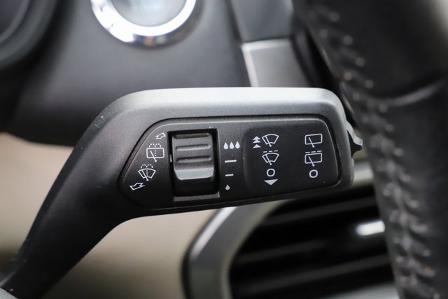 Used 2020 Ford EcoSport SE w/ SE Convenience Package image 35