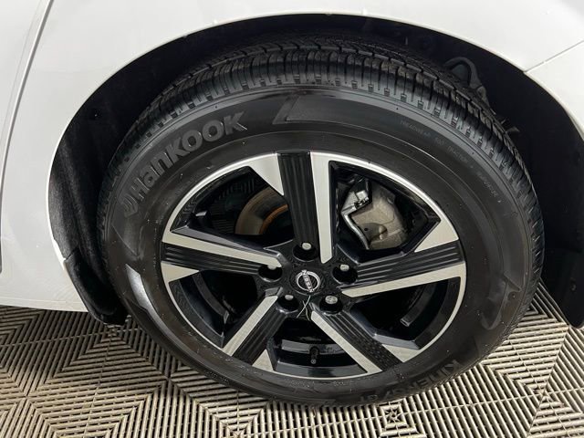 Used 2025 Nissan Sentra SV w/ All-Weather Package FWD image 30