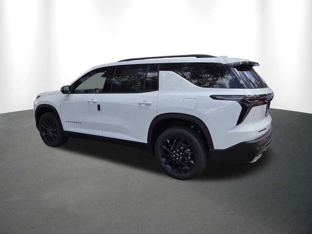 New 2026 Chevrolet Traverse LT w/ Midnight/Sport Edition FWD image 5