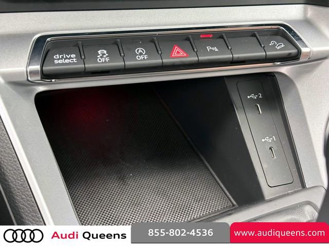 Used 2022 Audi Q3 2.0T Premium Plus w/ Premium Plus Package image 27